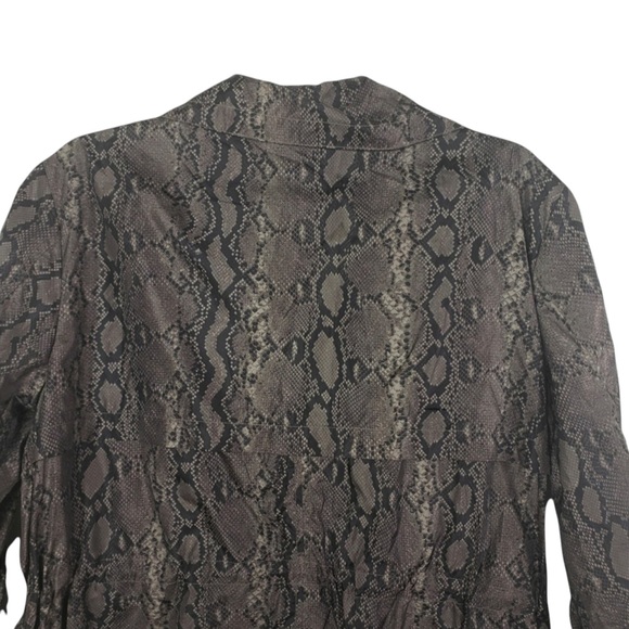 MICHAEL KORS NWT SNAKE SKIN RAIN JACKET SIZE SMALL PETITE $165 MSRP - Picture 6 of 8